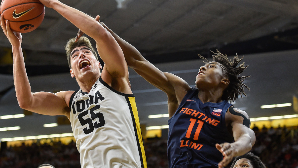 Iowa's Luka Garza vs Illinois' Ayo Dosunmu